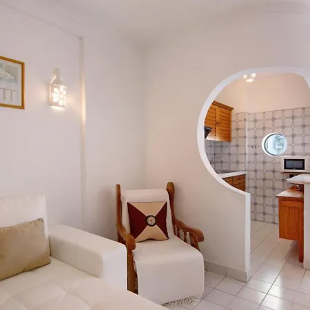 Апартаменты T1 Antonio Henriques