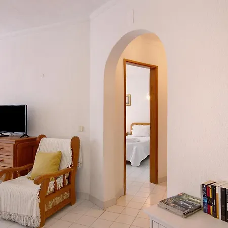 Apartment T1 Antonio Henriques