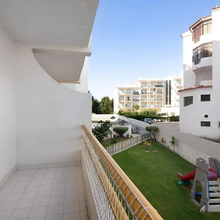 Apartment T1 Antonio Henriques *